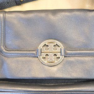 Black Tory Burch Amanda Crossbody Leather Bag